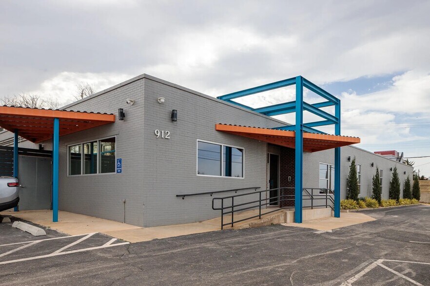 912 N Classen Blvd, Oklahoma City, OK for sale - Building Photo - Image 2 of 26