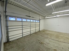213 S Rockford Ave, Tulsa, OK for lease Interior Photo- Image 2 of 9