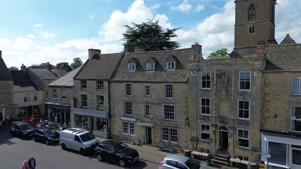 The Square, Stow On The Wold for sale - Building Photo - Image 1 of 1