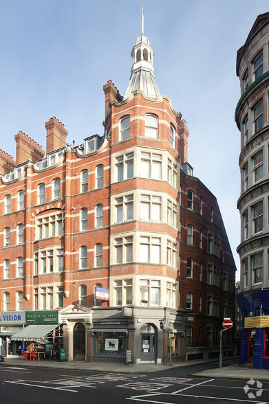 138-152 Grays Inn Rd, London for lease - Primary Photo - Image 1 of 4