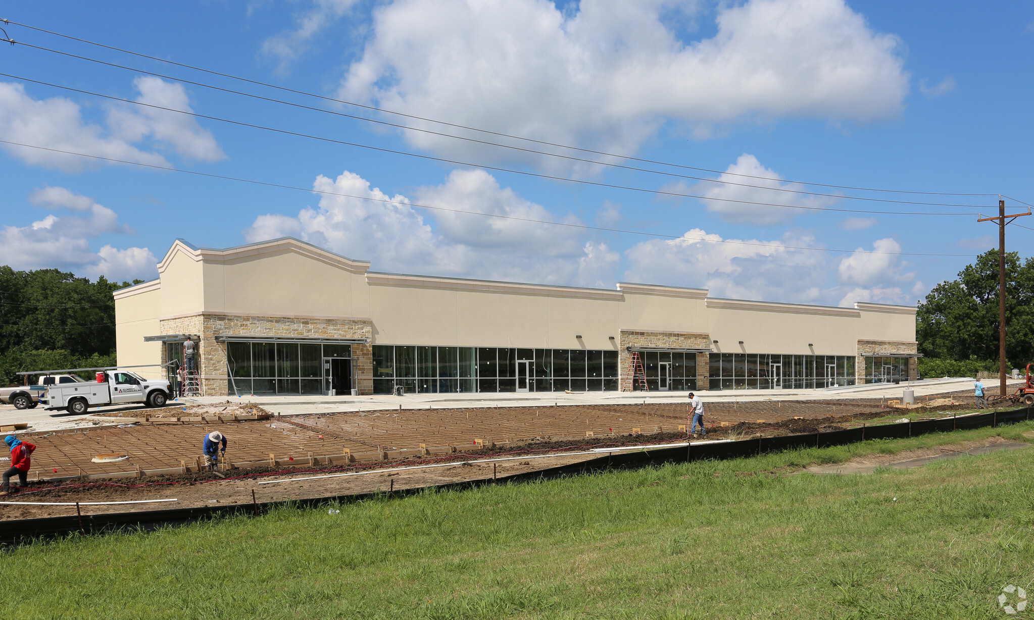 20042 Eva St, Montgomery, TX for sale Primary Photo- Image 1 of 1