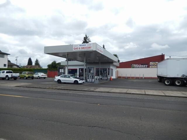 204 E Main St, Molalla, OR for sale Primary Photo- Image 1 of 1