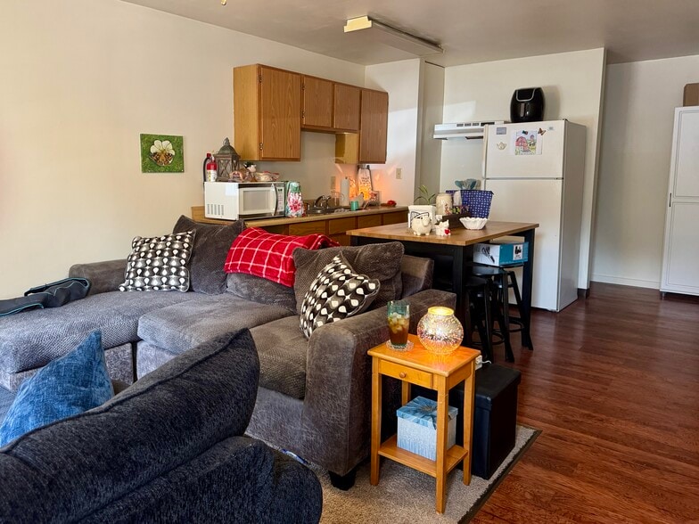 250 E Water St, Slippery Rock, PA for sale - Building Photo - Image 2 of 75