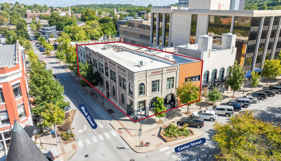 26 W Center St, Fayetteville, AR for sale - Building Photo - Image 1 of 17