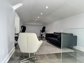 Warehouse - Warehouse