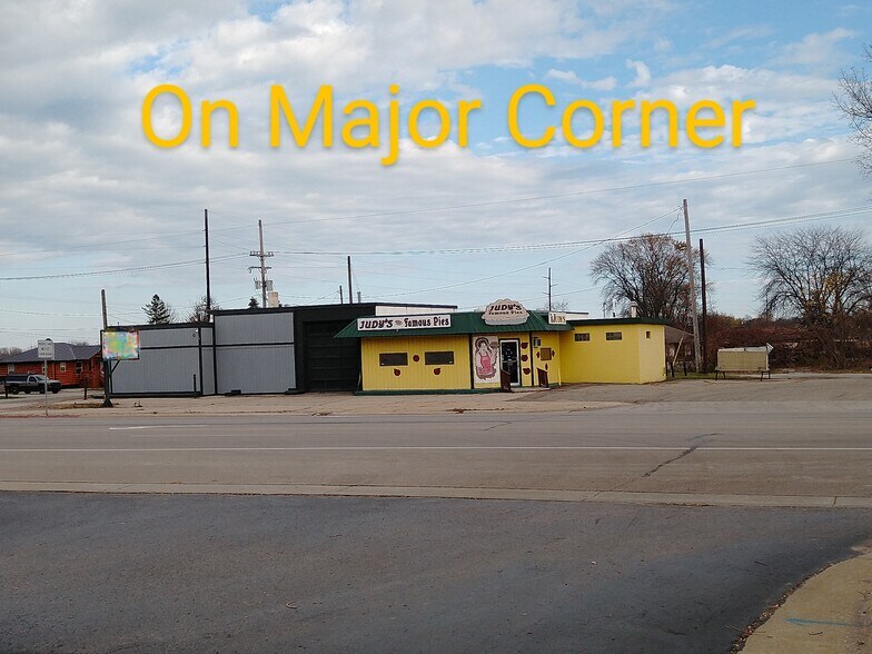 11 S Huron Rd, Linwood, MI for sale - Primary Photo - Image 1 of 1