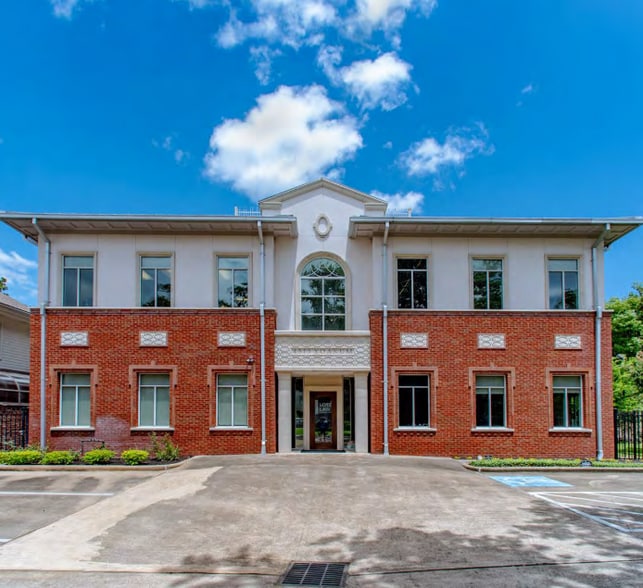 4511 Yoakum Blvd, Houston, TX for lease - Primary Photo - Image 1 of 19