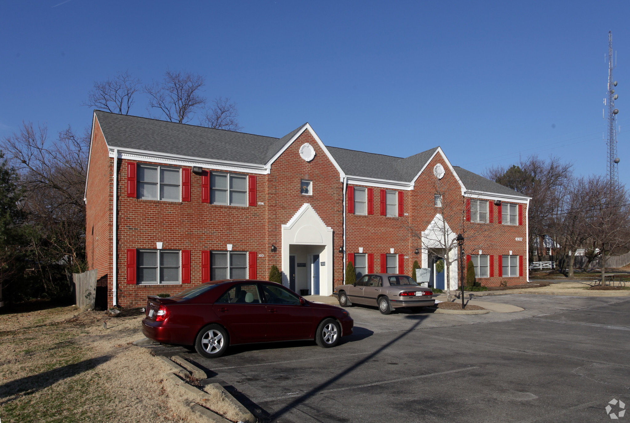 4907 Niagara Rd, College Park, MD for lease Primary Photo- Image 1 of 4