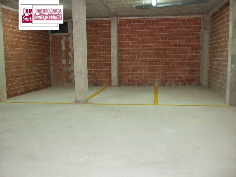 Retail in Almussafes for sale Building Photo- Image 1 of 4