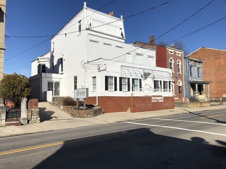 927 Findlay St, Cincinnati, OH for sale - Building Photo - Image 1 of 1