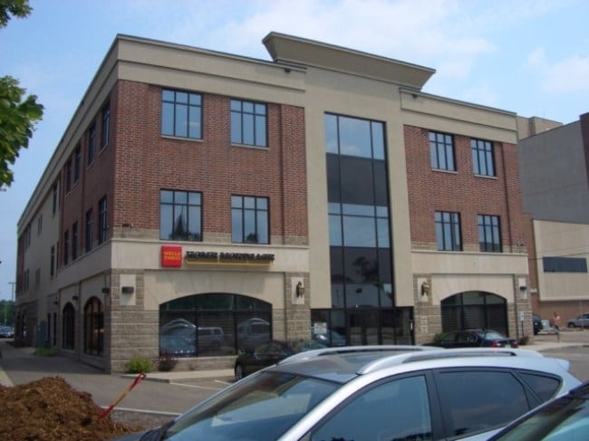 1265 Main St, Stevens Point, WI for lease - Building Photo - Image 3 of 20