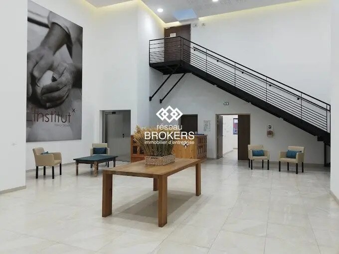 Industrial in Palaiseau for lease - Building Photo - Image 3 of 4