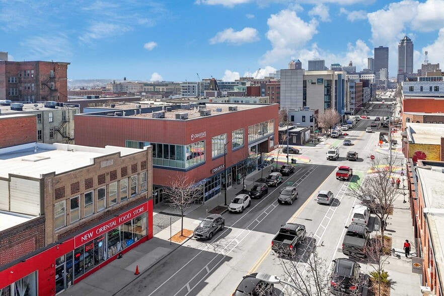 505 E Grand Ave, Des Moines, IA for lease - Building Photo - Image 2 of 19