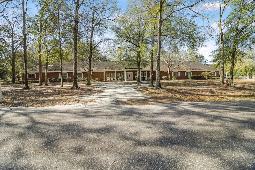 100 W Lake Professional Park, Geneva, AL for sale - Primary Photo - Image 1 of 1