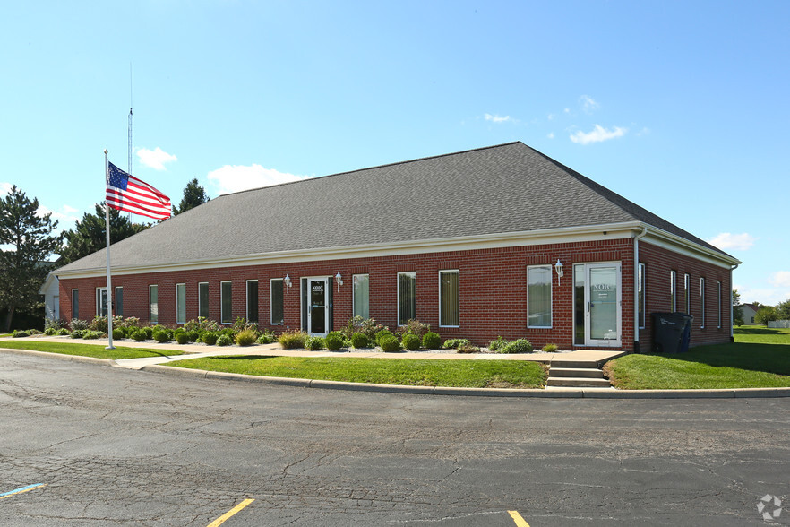 15479 S Telegraph Rd, Monroe, MI for lease - Primary Photo - Image 1 of 3