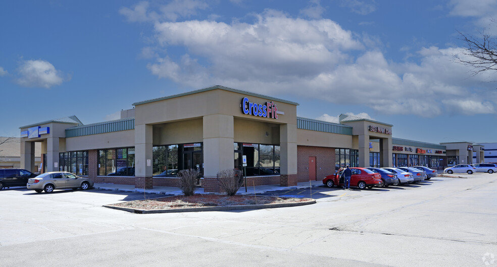 3075 Book Rd, Naperville, IL for lease - Building Photo - Image 1 of 5