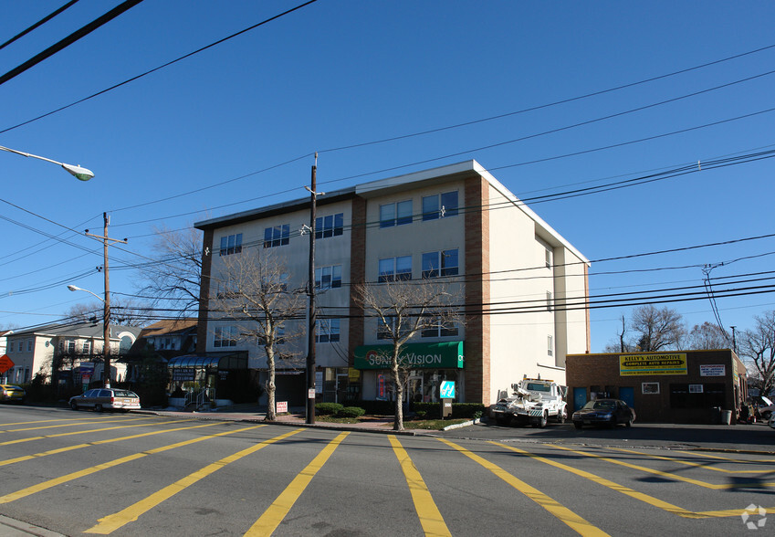 2500 Lemoine Ave, Fort Lee, NJ for lease - Building Photo - Image 2 of 2