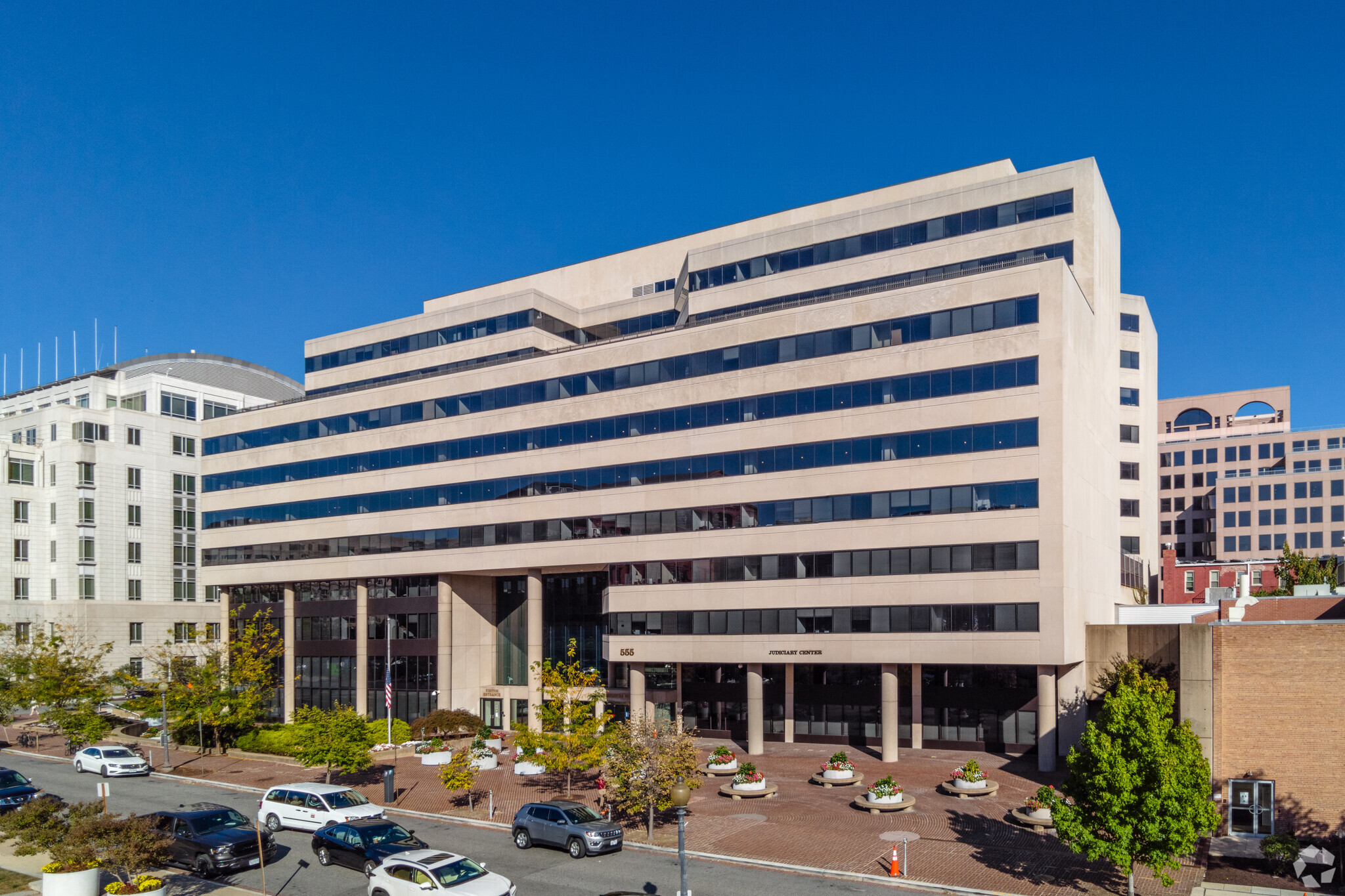 555 4th St NW, Washington, DC for sale Primary Photo- Image 1 of 1