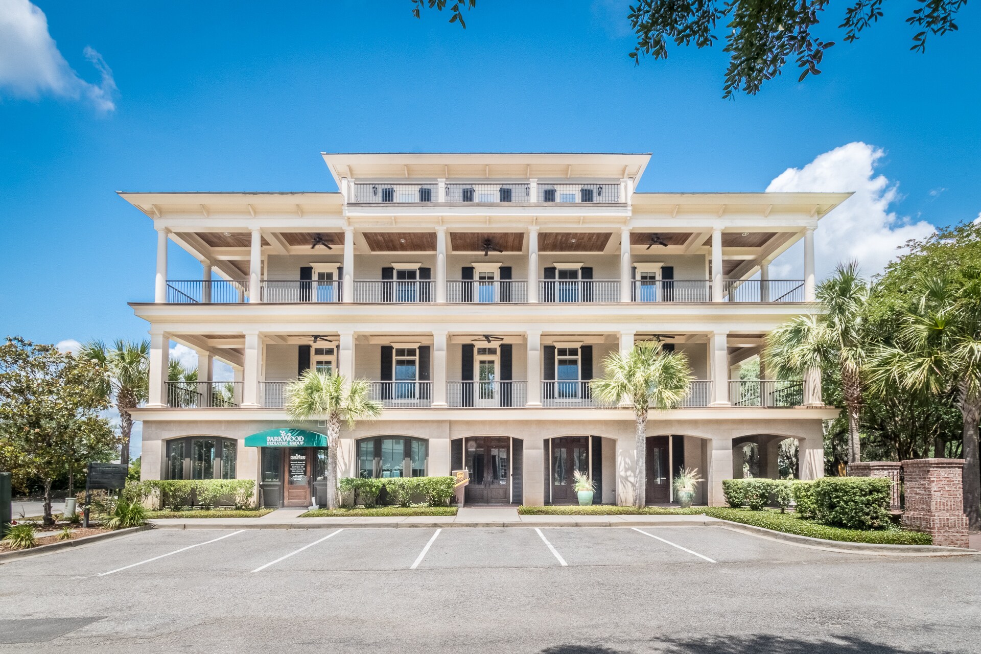 109 River Landing Dr, Charleston, SC for lease Building Photo- Image 1 of 7