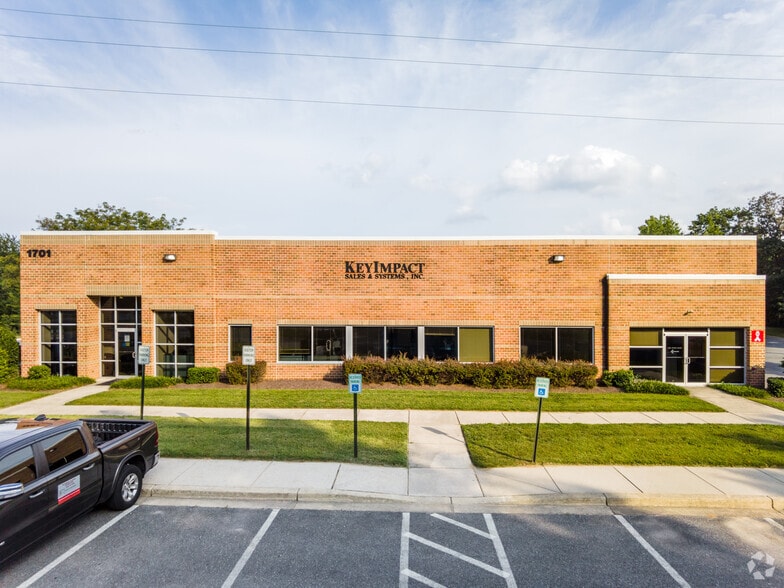 1701 Crossroads Dr, Odenton, MD for lease - Building Photo - Image 3 of 5