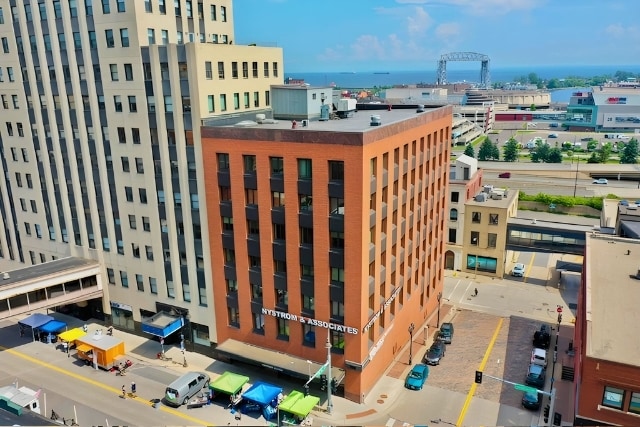 332 W Superior St, Duluth, MN for sale - Building Photo - Image 2 of 8