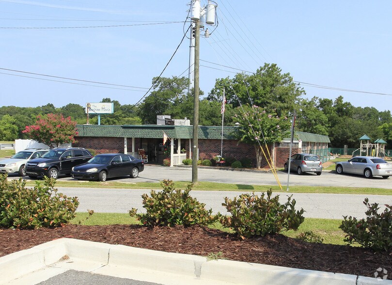 726 Folly Rd, Charleston, SC for sale - Primary Photo - Image 1 of 1