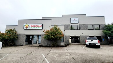 1310-1330 12th St SE, Salem, OR for lease Building Photo- Image 1 of 14