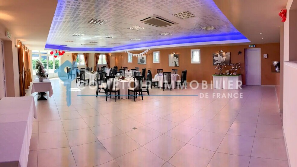 Flex in Istres for sale - Building Photo - Image 3 of 4