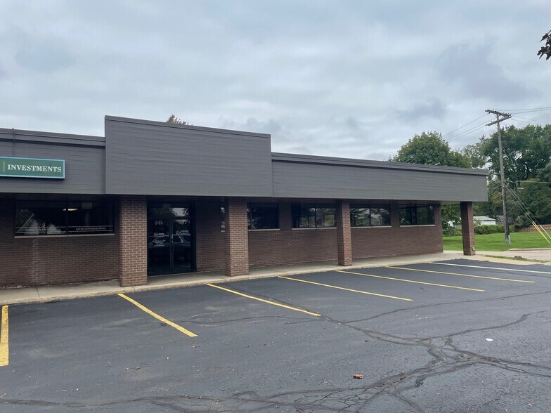 341-347 Pontiac Trail, Walled Lake, MI for sale - Building Photo - Image 1 of 1