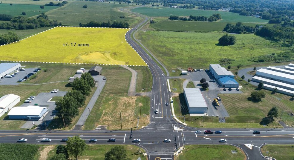 Connector Rd & W Trindle Rd, Carlisle, PA for sale - Building Photo - Image 1 of 2