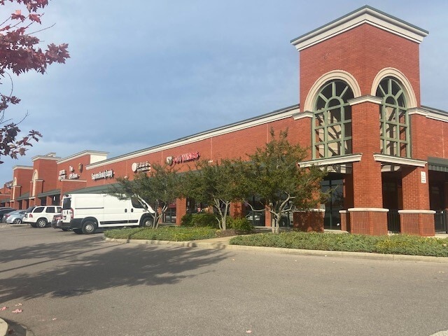 1134-1150 N Germantown Pky, Cordova, TN for lease - Building Photo - Image 1 of 19