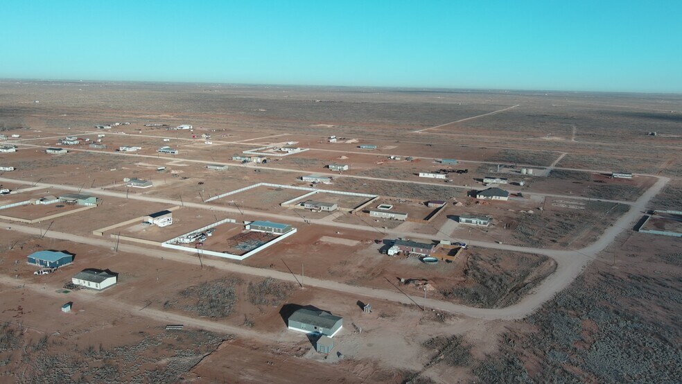 2070 Agua Dulce dr, Midland, TX for sale - Building Photo - Image 3 of 8