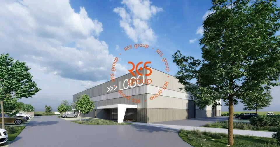 Office in Le Haillan for lease - Building Photo - Image 1 of 7