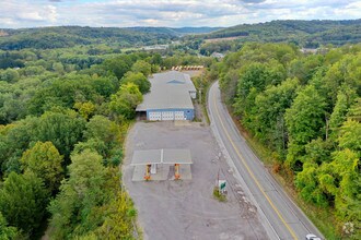 2470 Evans City Rd, Harmony, PA - AERIAL  map view