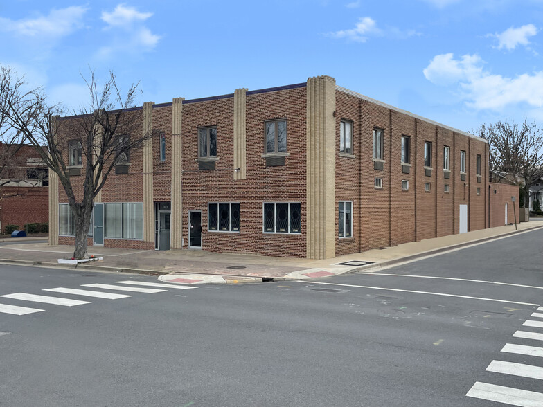 2423-2425 Mount Vernon Ave, Alexandria, VA for lease - Building Photo - Image 2 of 6