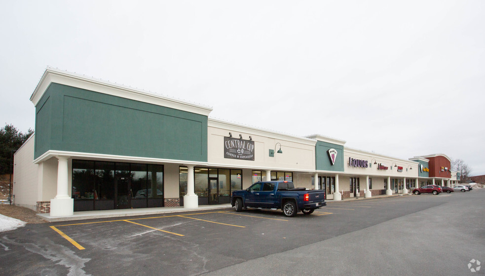 1001-1045 Central St, Leominster, MA for sale - Primary Photo - Image 1 of 1