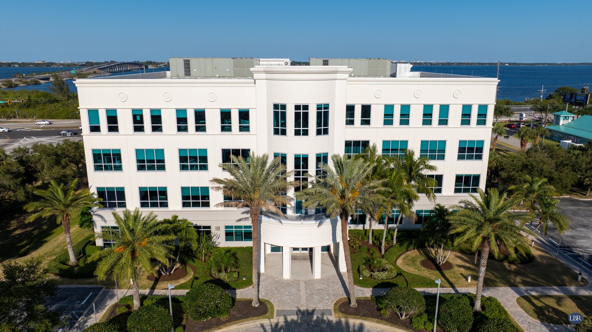 5700 N Harbor City Blvd, Melbourne, FL for lease Building Photo- Image 1 of 16