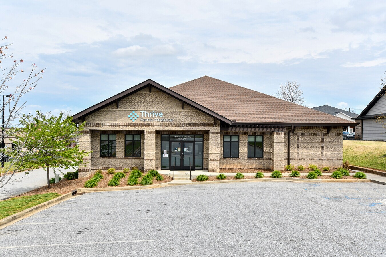 429 Roper Mountain Rd, Greenville, SC 29615