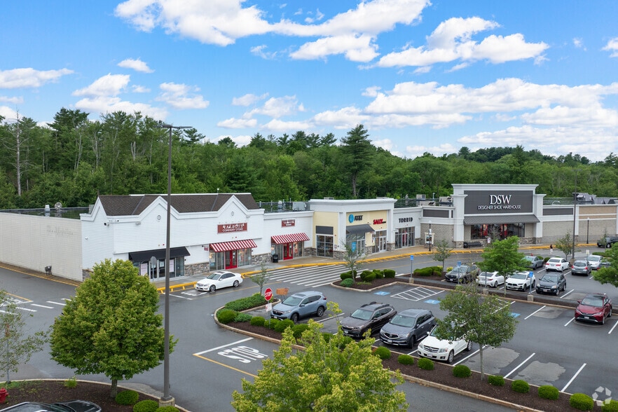 70 Worcester Providence Tpke, Millbury, MA for sale - Primary Photo - Image 1 of 6