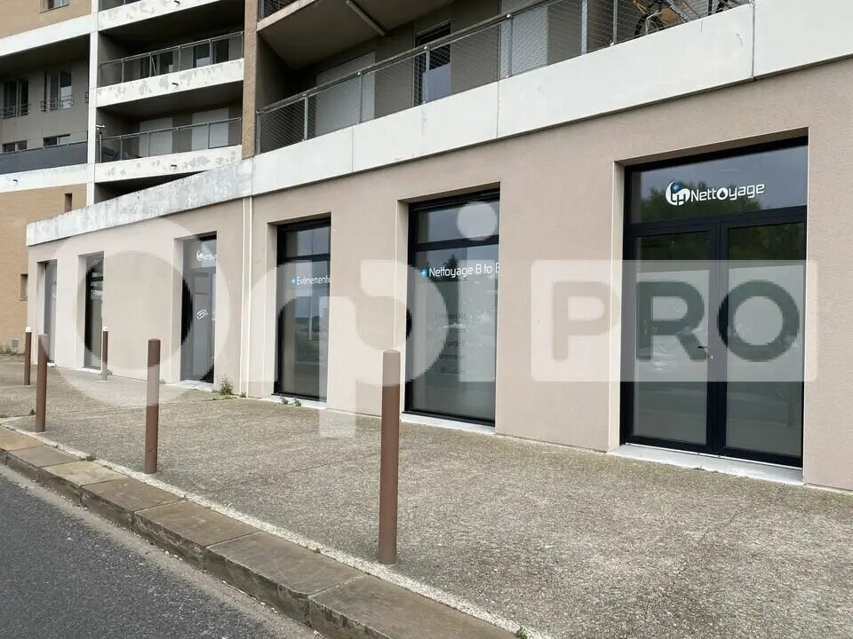 Office in Le Havre for lease Building Photo- Image 1 of 9