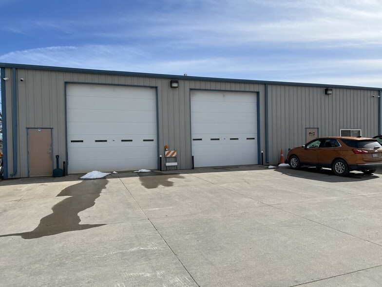 1613 Read St, Omaha, NE for lease - Building Photo - Image 1 of 6