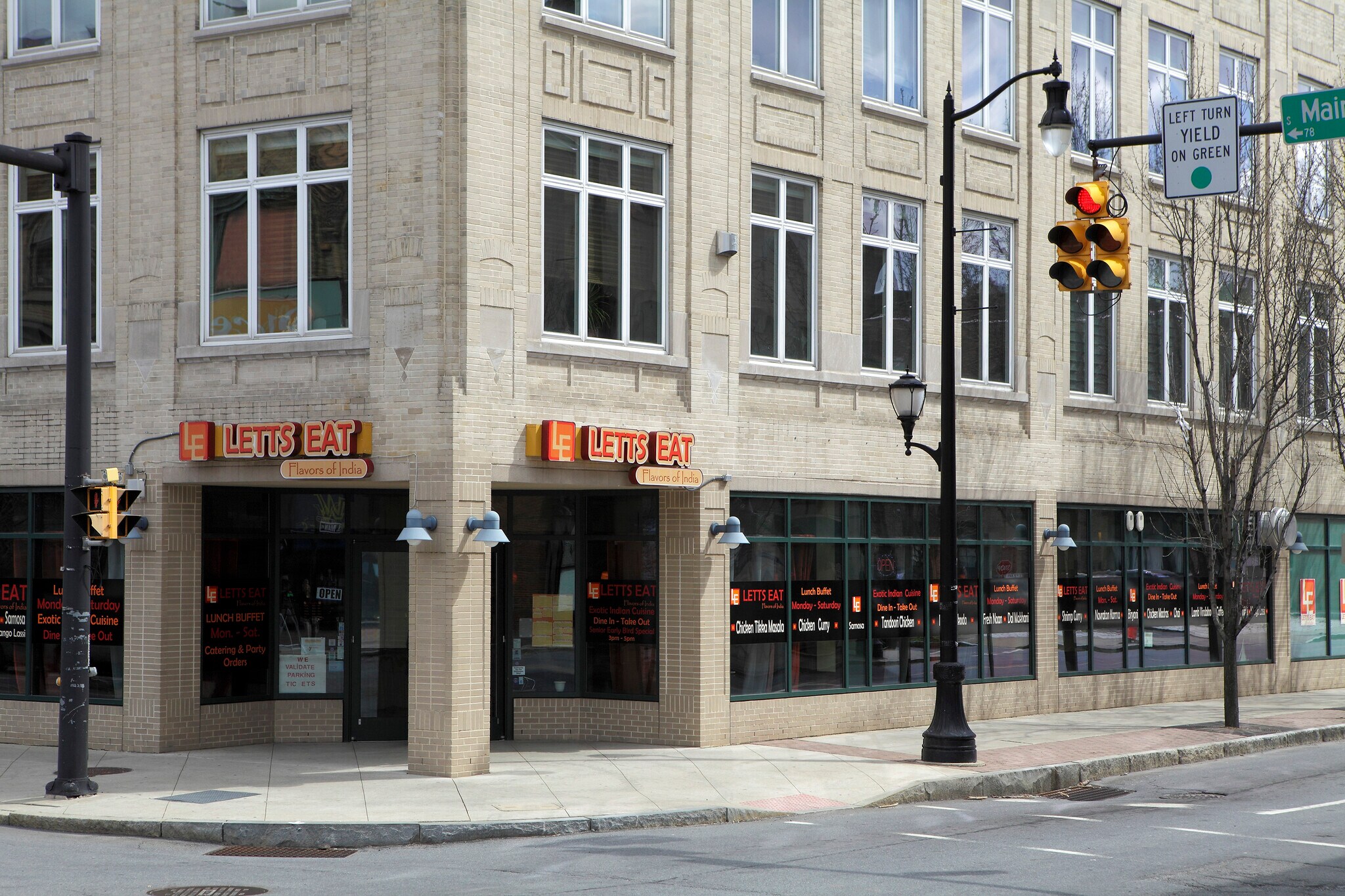 24 E Northampton St, Wilkes-Barre, PA for lease Interior Photo- Image 1 of 4