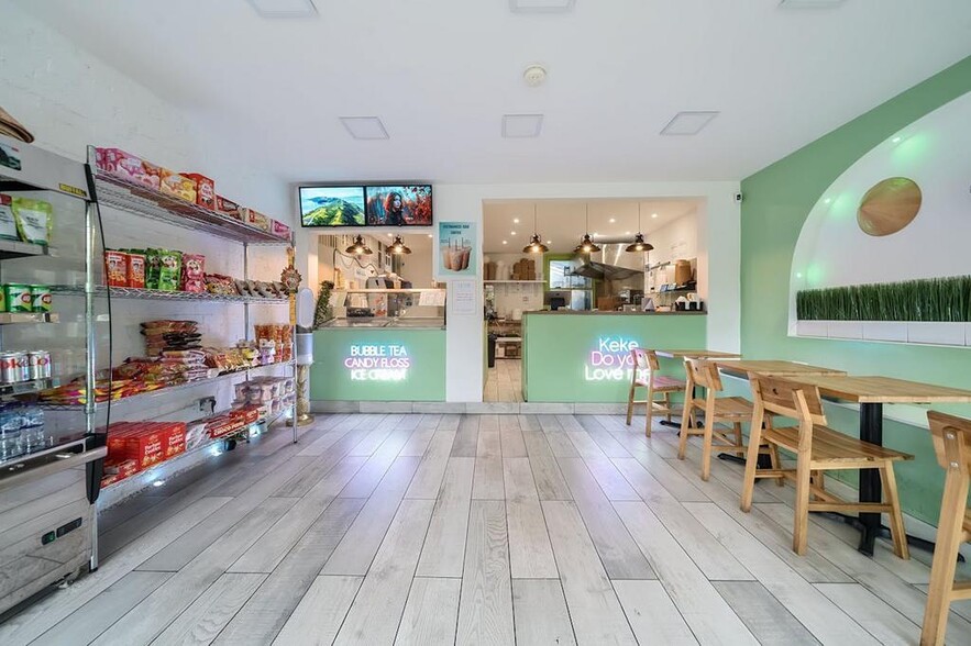 3-5 High Rd, Uxbridge for sale - Building Photo - Image 3 of 9