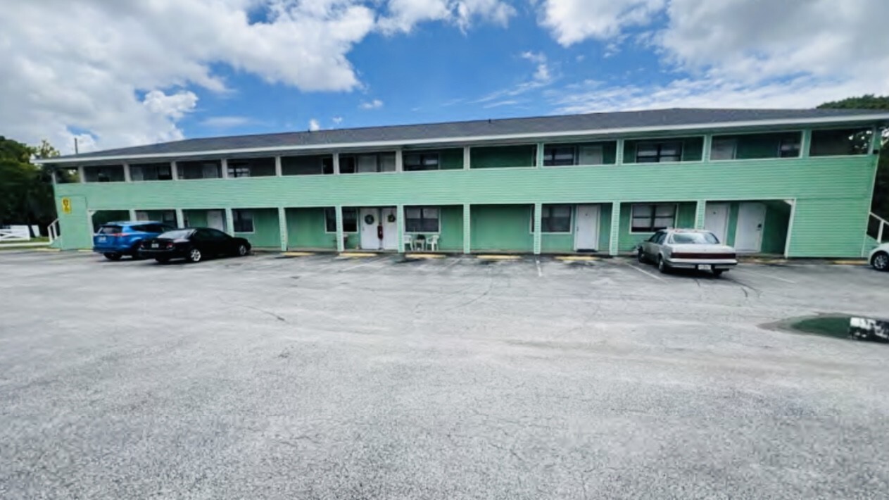 8570 W Mayo Dr, Crystal River, FL for sale Building Photo- Image 1 of 3