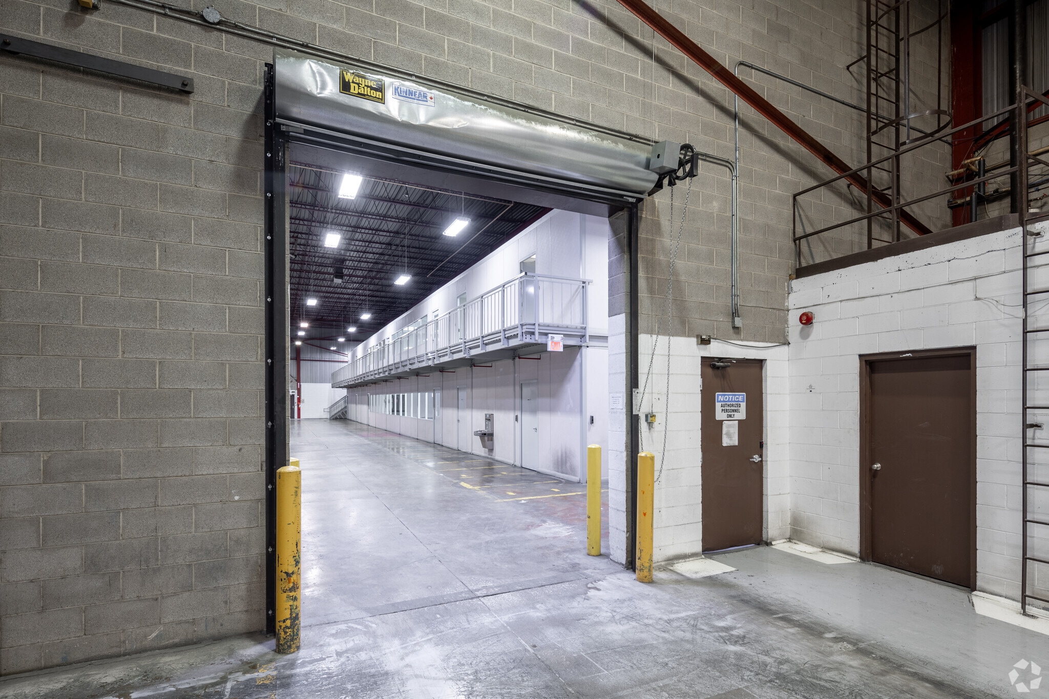 2 Colony Ct, Brampton, ON for sale Interior Photo- Image 1 of 19