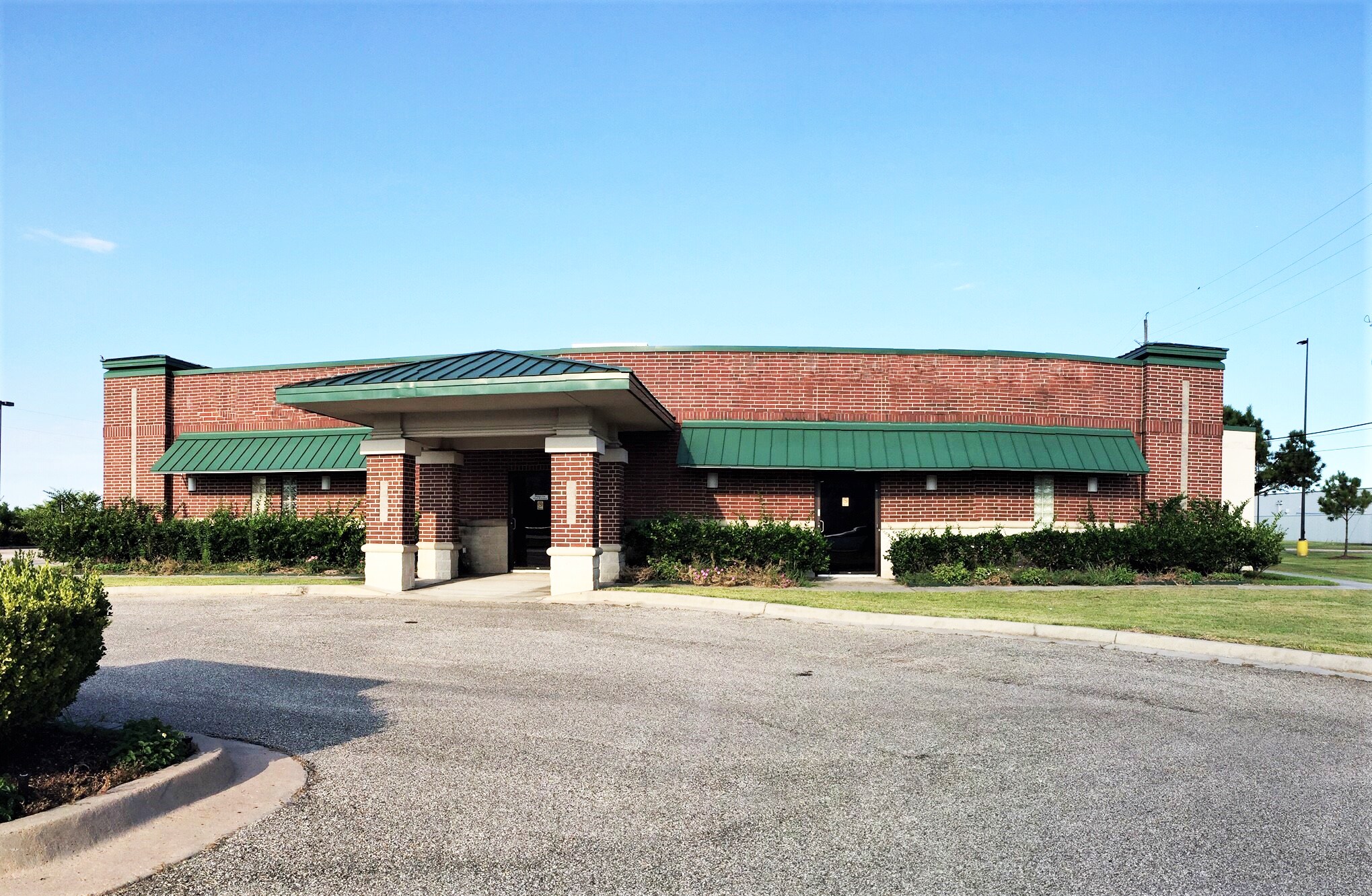 2813 Smith Ranch Rd, Pearland, TX for sale Primary Photo- Image 1 of 1