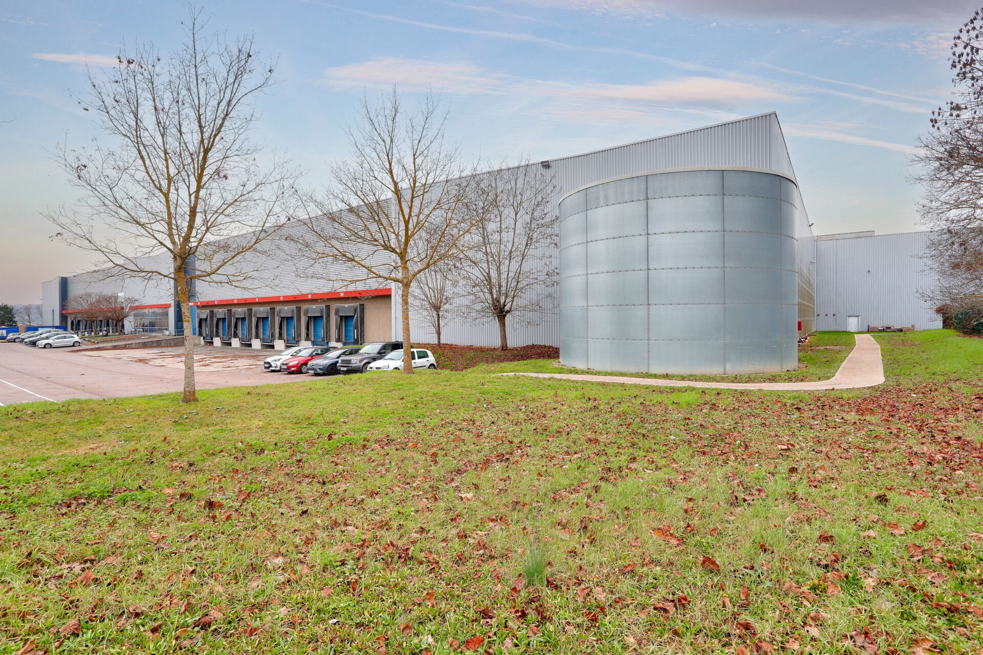 4 Bis Rue Bernard Palissy, Gargenville for lease Primary Photo- Image 1 of 15