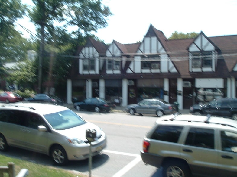 36-46 Chatham Rd, Short Hills, NJ for lease - Building Photo - Image 3 of 6