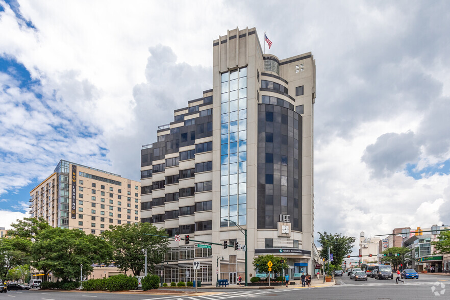 8601 Georgia Ave, Silver Spring, MD for lease - Building Photo - Image 3 of 8