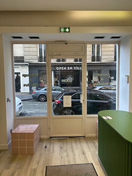 Retail in Paris for sale - Building Photo - Image 2 of 9